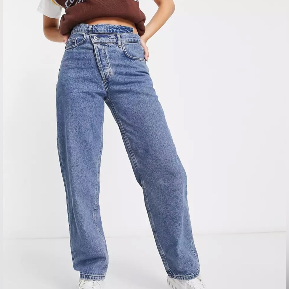 COLLUSION x014 90s baggy dad jeans with stepped waistband in vintage wash blue